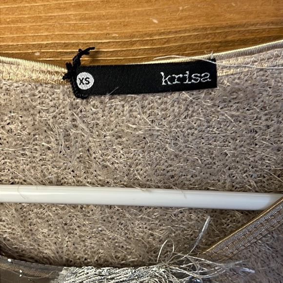 Krisa by Revolve Women’s long sleeve hairy knit sweater oversized warm winter XS - Picture 2 of 9